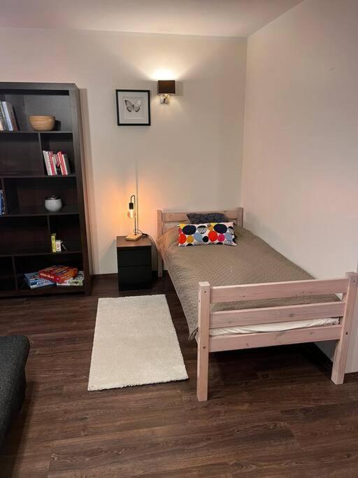 Kahe Magamistoaga Korter: Peresobiv Ja Lemmikloomasõbralik Apartment *