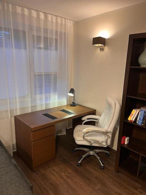 Apartment Kahe Magamistoaga Korter: Peresobiv Ja Lemmikloomasõbralik