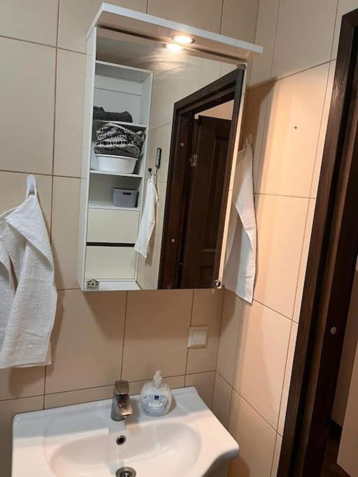 Kahe Magamistoaga Korter: Peresobiv Ja Lemmikloomasõbralik Apartment *